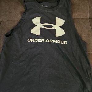Med under armour top